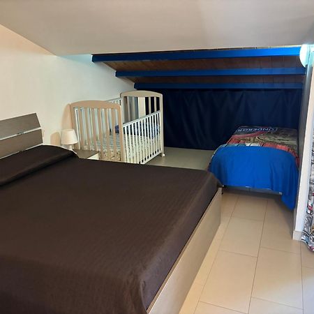 Mansarda Mentana Apartment Vittoria Bagian luar foto